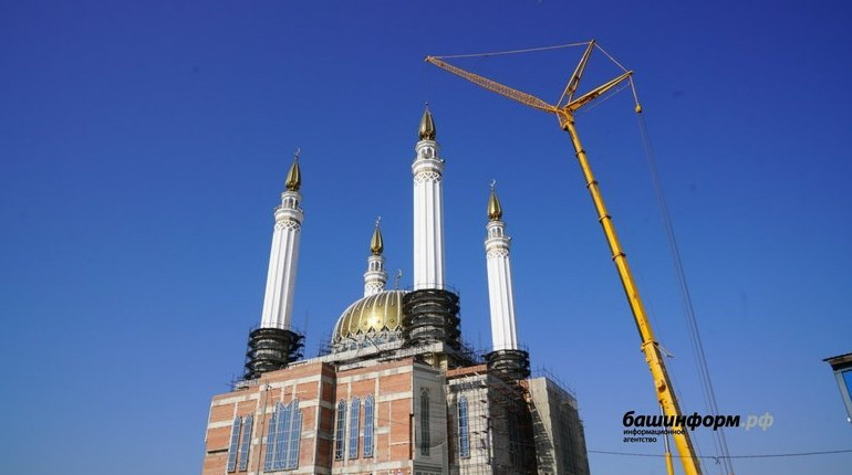 Радий Хабиров провёл совещание по строительству мечети «Ар-Рахим» - «Уют и комфорт»