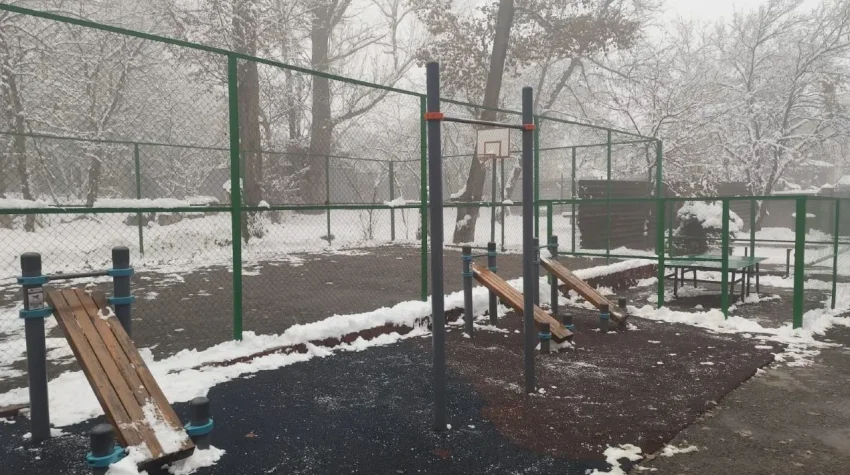 На Терренкуре построят апарт-отель? Алматинцы требуют вернуть городу сквер - «Уют и комфорт»