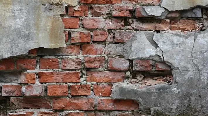 "Обрушение можно было предотвратить". Какие нарушения строительства выявила экспертиза фасада дома в Астане - informburo.kz - «Уют и комфорт»